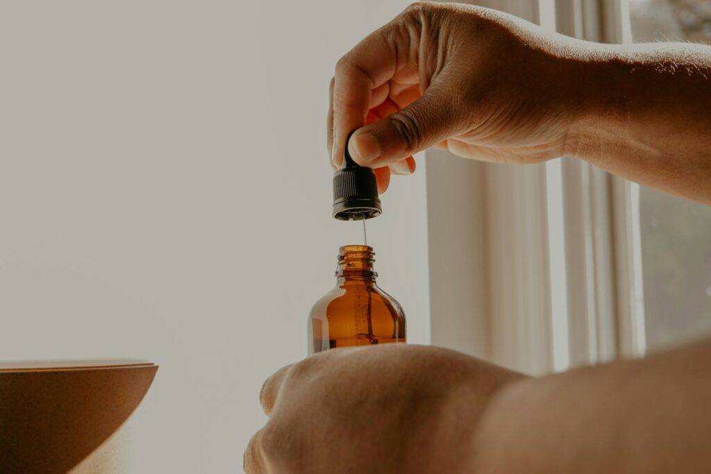 Flacon d'huile cosmétique